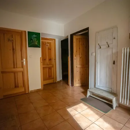 Statek Adamek * Borotice