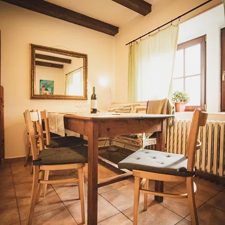 Statek Adamek * Borotice